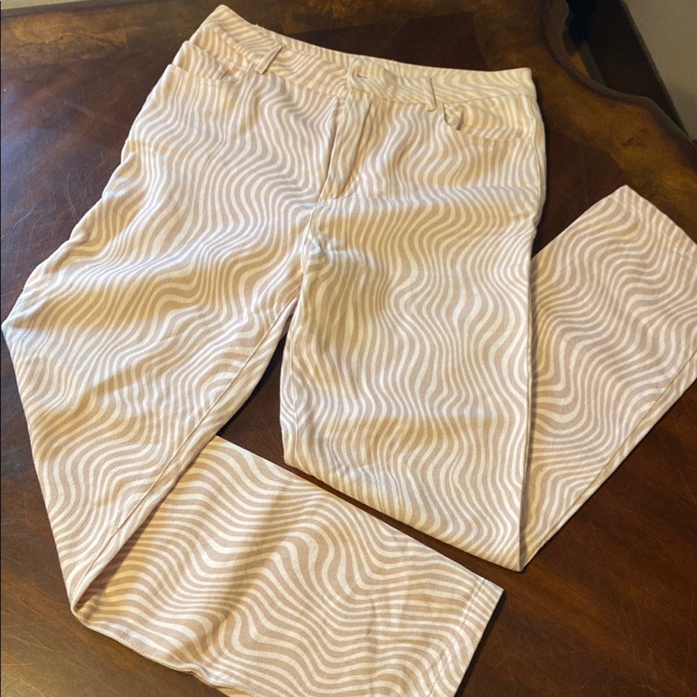 Peppermayo Straight-Leg Jeans in Cream and White Wave Print